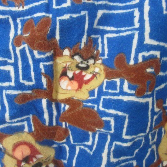 EKO MODA Medical Scrub Shirt women Tasmanian Devil flannel L Warner Vintage - Picture 7 of 9